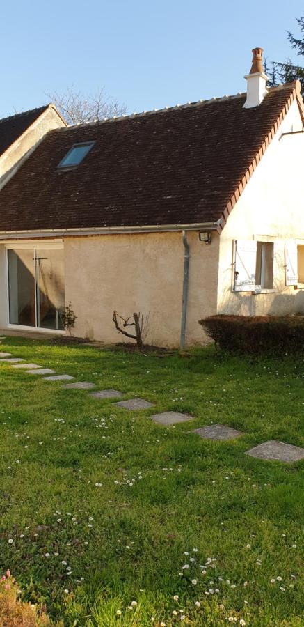 La Petite Maison Hotel Saint Georges sur Cher Bagian luar foto