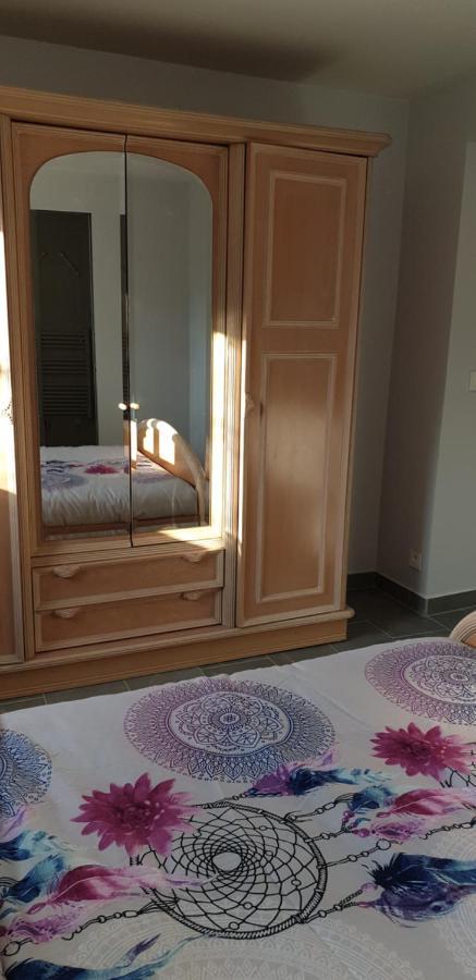 La Petite Maison Hotel Saint Georges sur Cher Bagian luar foto