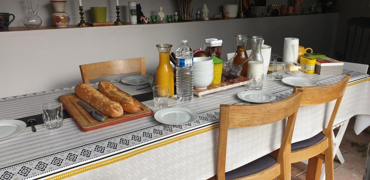 La Petite Maison Hotel Saint Georges sur Cher Bagian luar foto